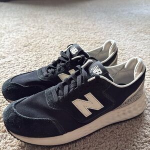 Women’s New Balance Sneakers